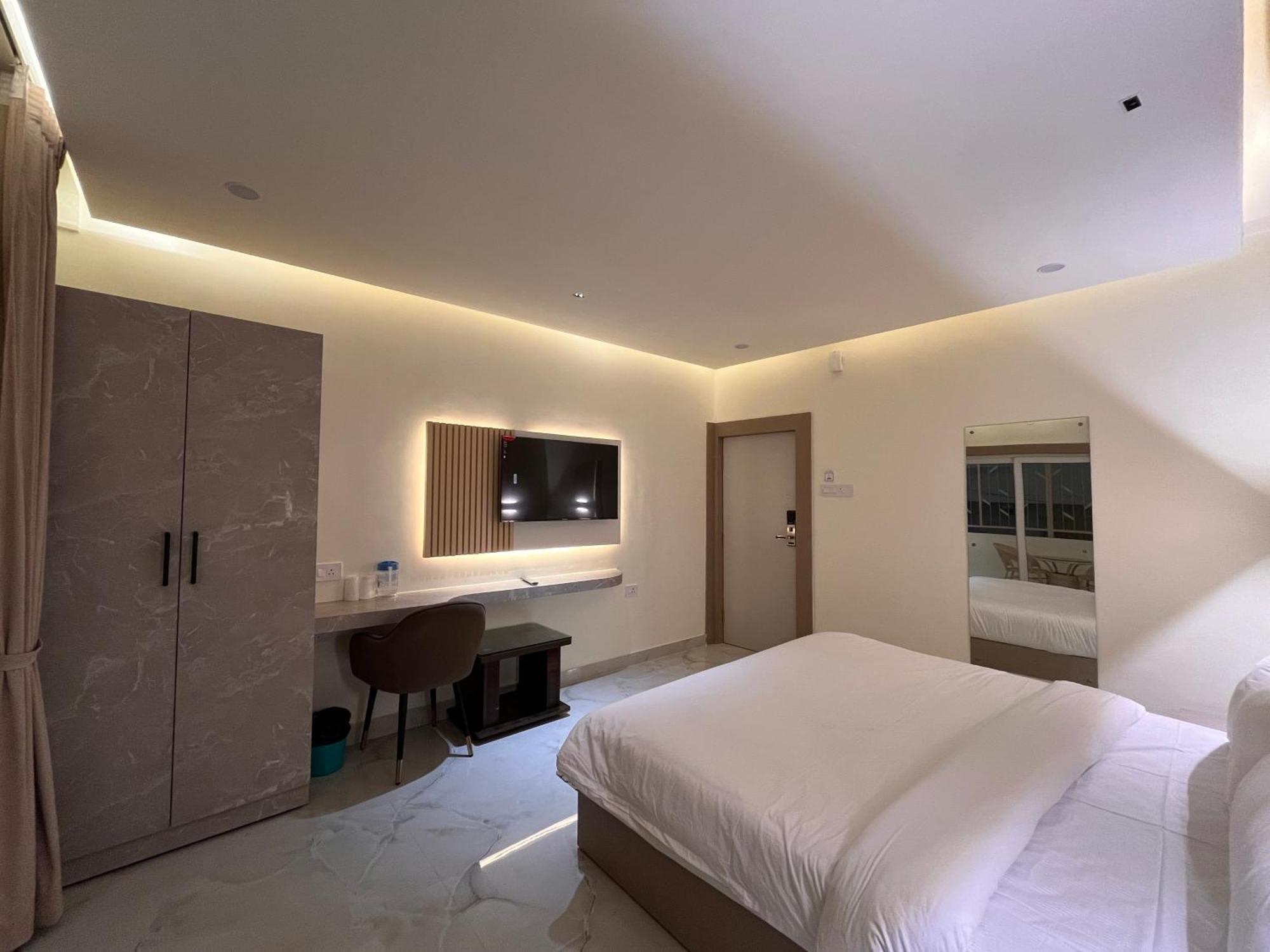 Spruce Hill Hotel & Restro Nainital Exterior foto
